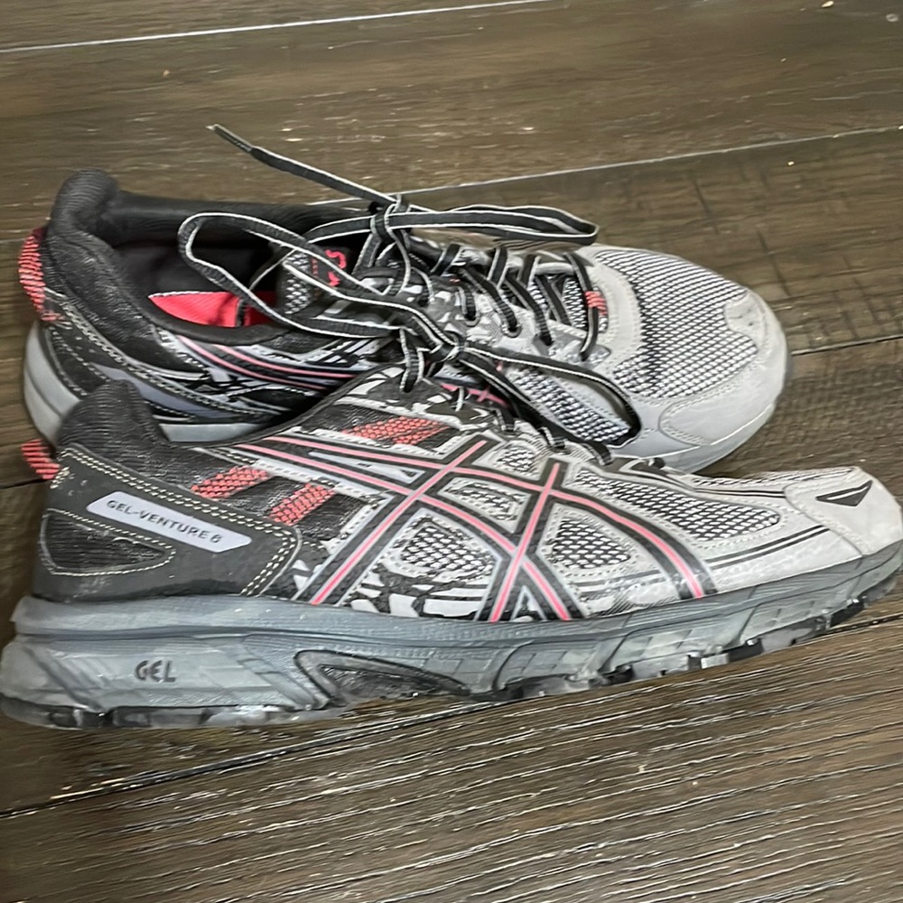 Asics Gel Venture 6